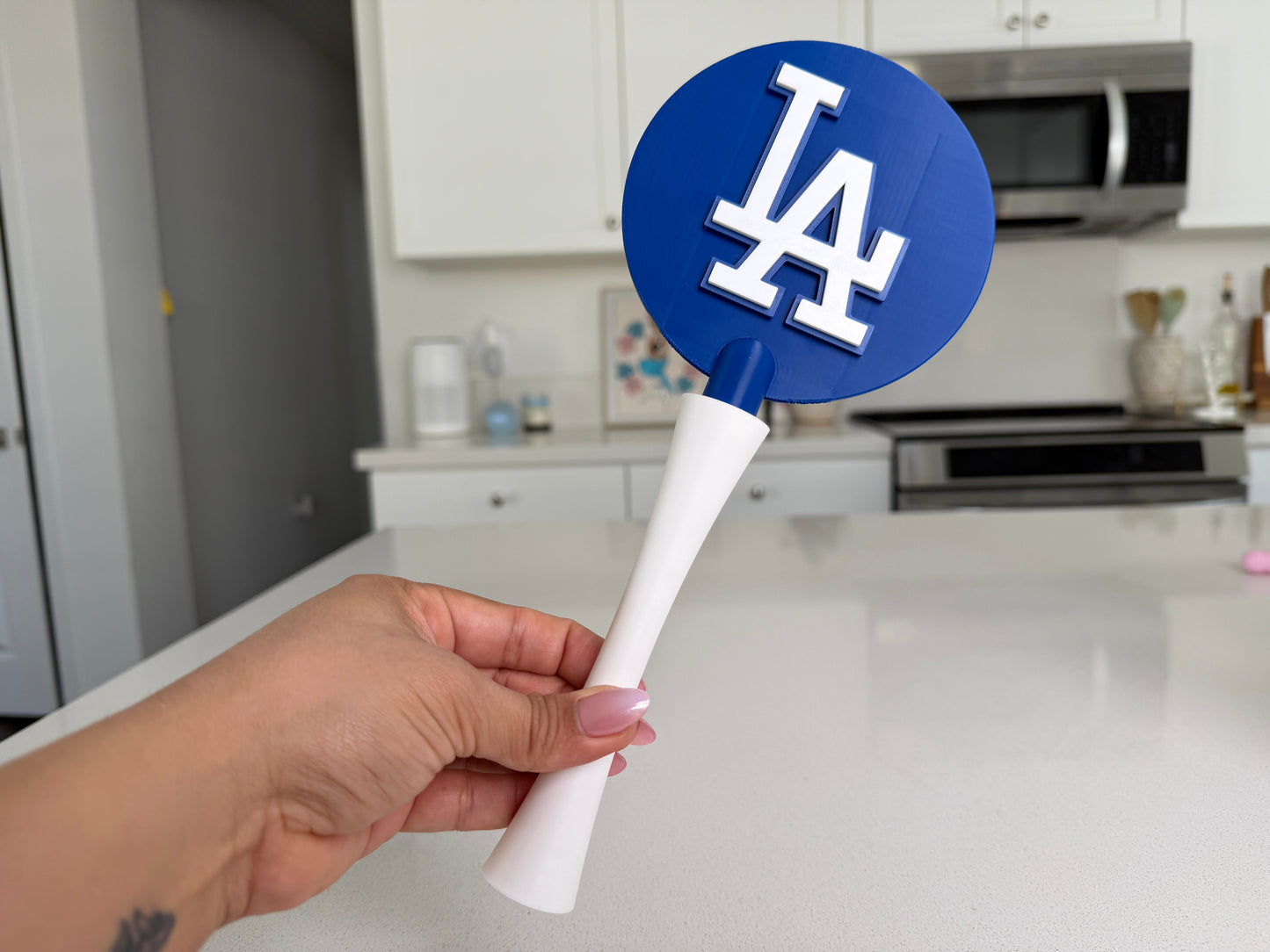 LA Baseball Pay Wand
