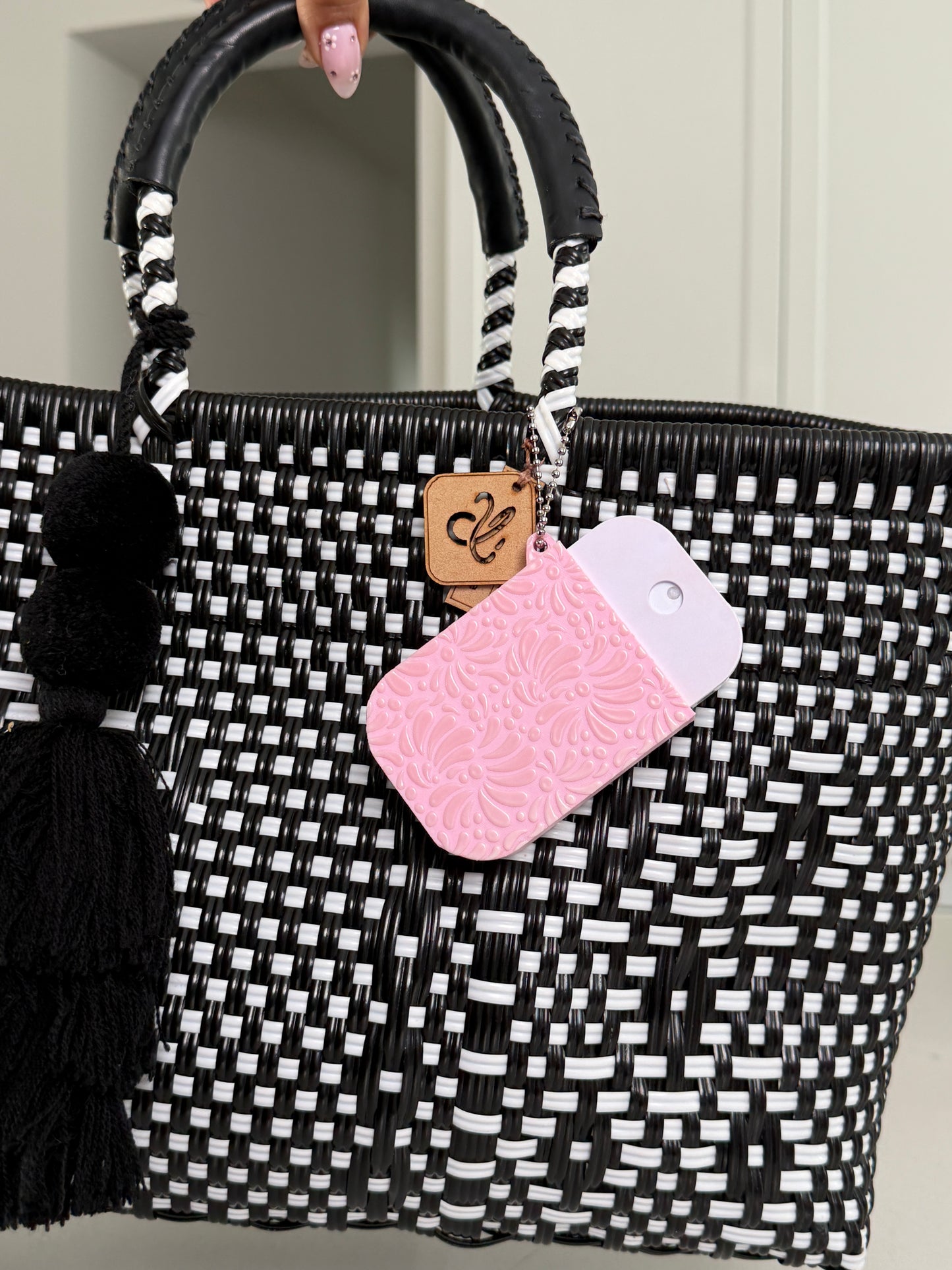 Latina Sanitizer Holders